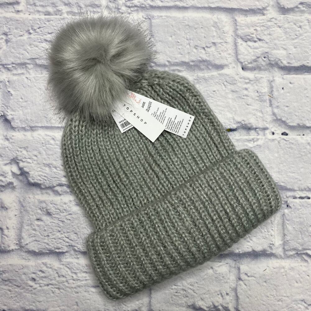 Topshop Ribbed Faux Fur Pom Pom Beanie in Gray